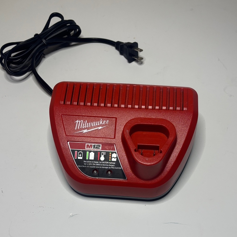 Milwaukee M12 Compact Red Battery Charger